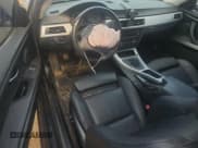 ✅ 2010 BMW 3 Series 335i xDrive • VIN: WBAWC7C52AE274755 • Lot: 67952225. Wystawiony na Copart z przebiegiem 149 368 mil. Bezpłatny archiwum sprzedaży aukcyjnych z USA i szczegółowy raport historii pojazdu na DreamBid. Zdjęcie 8.