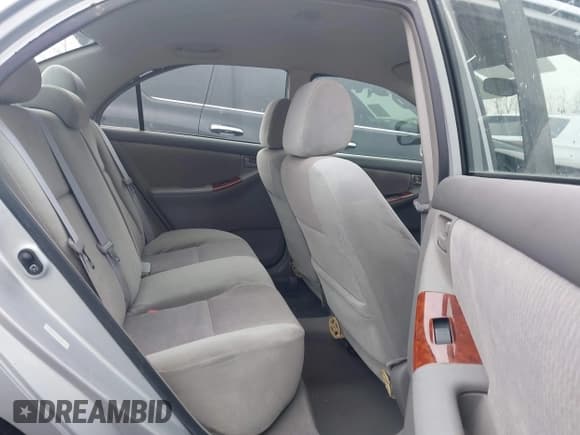 ✅ 2008 Toyota Corolla S • VIN: 1NXBR32E18Z971761 • Lot: 43696324. Wystawiony na IAAI z przebiegiem 131 801 mil. Bezpłatny archiwum sprzedaży aukcyjnych z USA i szczegółowy raport historii pojazdu na DreamBid. Zdjęcie 8.