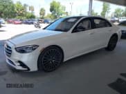 ✅ 2023 Mercedes-Benz S 580 • VIN: W1K6G7GB8PA234421 • Lot: 42329549. Wystawiony na IAAI z przebiegiem 43 441 mil. Bezpłatny archiwum sprzedaży aukcyjnych z USA i szczegółowy raport historii pojazdu na DreamBid. Zdjęcie 17.
