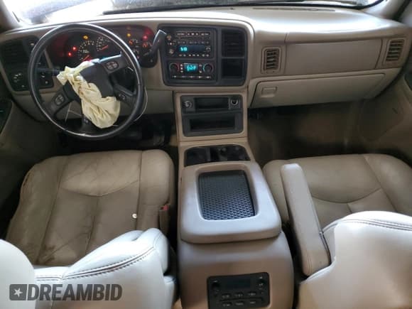 ✅ 2004 Chevrolet Suburban Z71 • VIN: 3GNFK16Z94G142386 • Лот: 56150595. Опубликован ранее на Copart с пробегом 171 607 миль. Бесплатный доступ к архиву аукционных продаж из США и подробный отчёт об истории автомобиля на DreamBid. Изображение 8.
