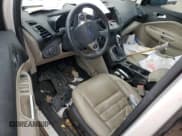 ✅ 2017 Ford C-Max Titanium • VIN: 1FADP5DU3HL115196 • Lot: 50382395. Wystawiony na Copart z przebiegiem Nie podano. Bezpłatny archiwum sprzedaży aukcyjnych z USA i szczegółowy raport historii pojazdu na DreamBid. Zdjęcie 8.