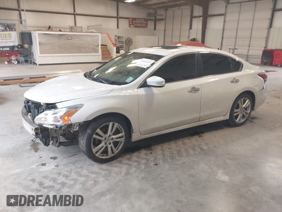 ✅ 2013 Nissan Altima SV • VIN: 1N4BL3AP6DN443250 • Лот: 40265658. Опубликован ранее на IAAI с пробегом 109 802 миль. Бесплатный доступ к архиву аукционных продаж из США и подробный отчёт об истории автомобиля на DreamBid. Изображение 2.