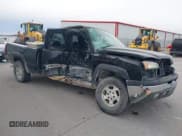 ✅ 2004 Chevrolet Silverado 1500 • VIN: 2GCEK19T041260637 • Lot: 41587738. Wystawiony na IAAI z przebiegiem 153 022 mil. Bezpłatny archiwum sprzedaży aukcyjnych z USA i szczegółowy raport historii pojazdu na DreamBid. Zdjęcie 1.