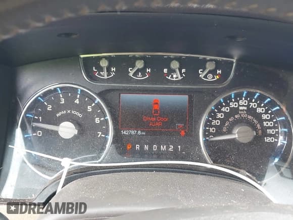 ✅ 2011 Ford F-150 XLT • VIN: 1FTFW1CT7BFA94060 • Lot: 42719412. Listed on IAAI with 142,787 mi. Free auction sales archive from the USA and detailed vehicle history report at DreamBid. Image 7.