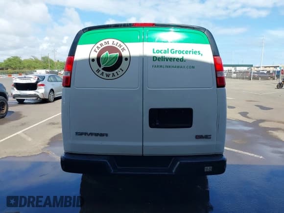 ✅ 2018 GMC Savana Cargo • VIN: 1GTZ7HFG5J1343114 • Lot: 41916364. Listed on IAAI with 108,714 mi. Free auction sales archive from the USA and detailed vehicle history report at DreamBid. Image 17.