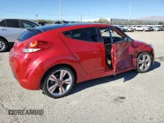 ✅ 2017 Hyundai Veloster • VIN: KMHTC6AD6HU315510 • Lot: 80117174. Wystawiony na Copart z przebiegiem 63 428 mil. Bezpłatny archiwum sprzedaży aukcyjnych z USA i szczegółowy raport historii pojazdu na DreamBid. Zdjęcie 3.