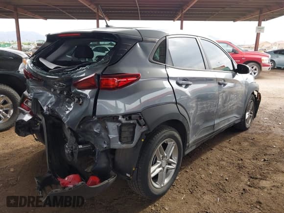 ✅ 2019 Hyundai Kona SE • VIN: KM8K12AA6KU379294 • Лот: 43433132. Опубликован ранее на IAAI с пробегом 61 497 миль. Бесплатный доступ к архиву аукционных продаж из США и подробный отчёт об истории автомобиля на DreamBid. Изображение 4.