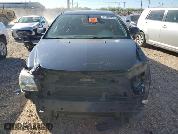 ✅ 2012 Chevrolet Malibu 1LS • VIN: 1G1ZB5E08CF268988 • Lot: 81376964. Listed on Copart with 147,210 mi. Free auction sales archive from the USA and detailed vehicle history report at DreamBid. Image 5.