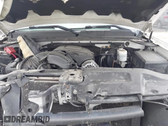 ✅ 2011 GMC Sierra 1500 SLE • VIN: 1GTR1VE04BZ407506 • Lot: 41703417. Wystawiony na IAAI z przebiegiem 231 572 mil. Bezpłatny archiwum sprzedaży aukcyjnych z USA i szczegółowy raport historii pojazdu na DreamBid. Zdjęcie 10.