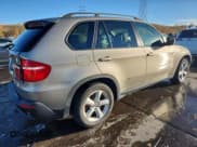 ✅ 2008 BMW X5 3.0si • VIN: 5UXFE43588L031466 • Lot: 91143405. Wystawiony na Copart z przebiegiem 221 132 mil. Bezpłatny archiwum sprzedaży aukcyjnych z USA i szczegółowy raport historii pojazdu na DreamBid. Zdjęcie 3.