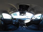 ✅ 2018 Alfa Romeo Giulia • VIN: ZARFAEBN1J7592164 • Лот: 41411043. Опубликован ранее на IAAI с пробегом 26 943 миль. Бесплатный доступ к архиву аукционных продаж из США и подробный отчёт об истории автомобиля на DreamBid. Изображение 17.