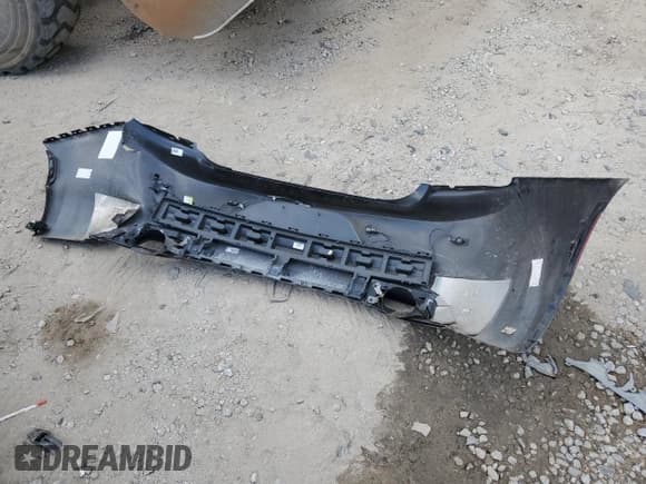 ✅ 2022 Dodge Charger SXT • VIN: 2C3CDXBGXNH247957 • Лот: 71445465. Опубликован ранее на Copart с пробегом 57 699 миль. Бесплатный доступ к архиву аукционных продаж из США и подробный отчёт об истории автомобиля на DreamBid. Изображение 12.