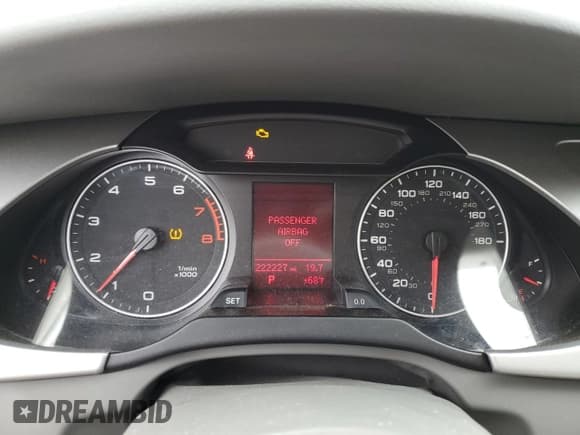 ✅ 2011 Audi A4 Premium Plus • VIN: WAUEFAFL9BN031990 • Лот: 65818175. Опубликован ранее на Copart с пробегом 222 227 миль. Бесплатный доступ к архиву аукционных продаж из США и подробный отчёт об истории автомобиля на DreamBid. Изображение 9.