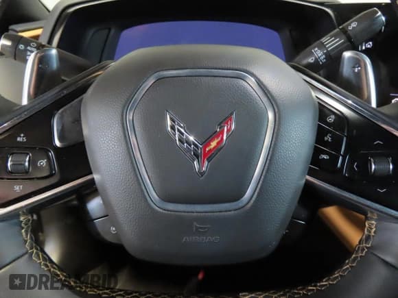 ✅ 2023 Chevrolet Corvette 2LT • VIN: 1G1YB2D4XP5137393 • Лот: 58587325. Опубликован ранее на Copart с пробегом Не указан. Бесплатный доступ к архиву аукционных продаж из США и подробный отчёт об истории автомобиля на DreamBid. Изображение 8.