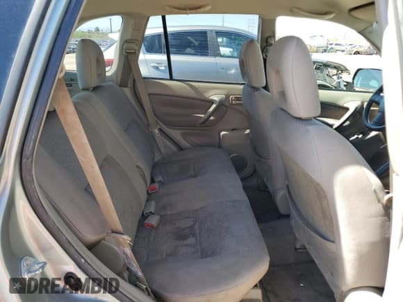 ✅ 2005 Toyota RAV4 • VIN: JTEGD20V650091742 • Лот: 85056045. Опубликован ранее на Copart с пробегом 124 198 миль. Бесплатный доступ к архиву аукционных продаж из США и подробный отчёт об истории автомобиля на DreamBid. Изображение 10.