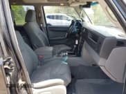 ✅ 2007 Jeep Commander Sport • VIN: 1J8HG48P77C632972 • Lot: 43004736. Listed on IAAI with 201,495 mi. Free auction sales archive from the USA and detailed vehicle history report at DreamBid. Image 5.