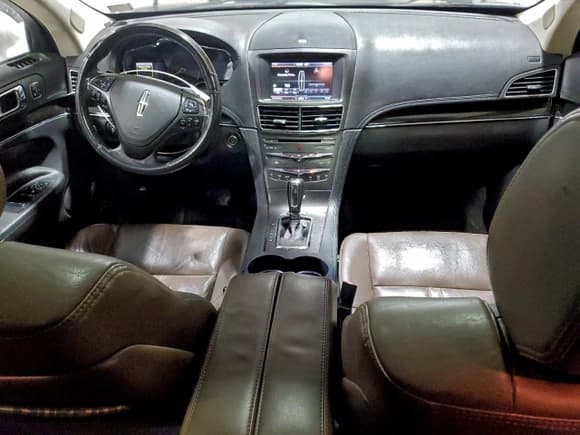 ✅ 2013 Lincoln MKT EcoBoost • VIN: 2LMHJ5AT4DBL50189 • Lot: 94309445. Wystawiony na Copart z przebiegiem 119 352 mil. Bezpłatny archiwum sprzedaży aukcyjnych z USA i szczegółowy raport historii pojazdu na DreamBid. Zdjęcie 8.