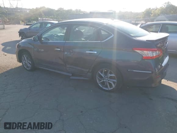 ✅ 2015 Nissan Sentra S • VIN: 3N1AB7AP1FY286333 • Лот: 43149889. Опубликован ранее на IAAI с пробегом 101 962 миль. Бесплатный доступ к архиву аукционных продаж из США и подробный отчёт об истории автомобиля на DreamBid. Изображение 3.