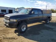 ✅ 2001 Dodge 2500 • VIN: 3B7KF23Z11G168921 • Lot: 82707975. Listed on Copart with 190,231 mi. Free auction sales archive from the USA and detailed vehicle history report at DreamBid. Image 1.