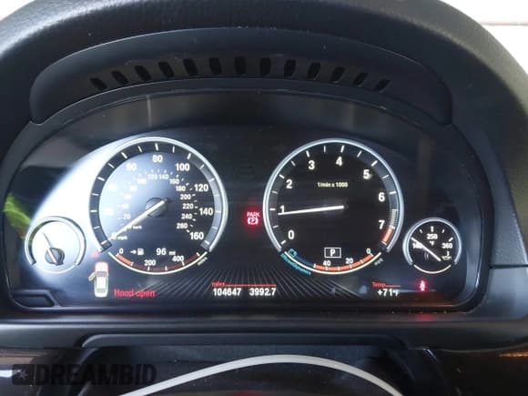 ✅ 2016 BMW 5 Series 528i • VIN: WBA5A5C54GG349300 • Lot: 43385414. Listed on IAAI with 104,647 mi. Free auction sales archive from the USA and detailed vehicle history report at DreamBid. Image 7.