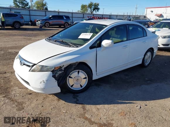 ✅ 2008 Honda Civic • VIN: JHMFA36258S027081 • Lot: 43589120. Wystawiony na IAAI z przebiegiem 196 163 mil. Bezpłatny archiwum sprzedaży aukcyjnych z USA i szczegółowy raport historii pojazdu na DreamBid. Zdjęcie 2.