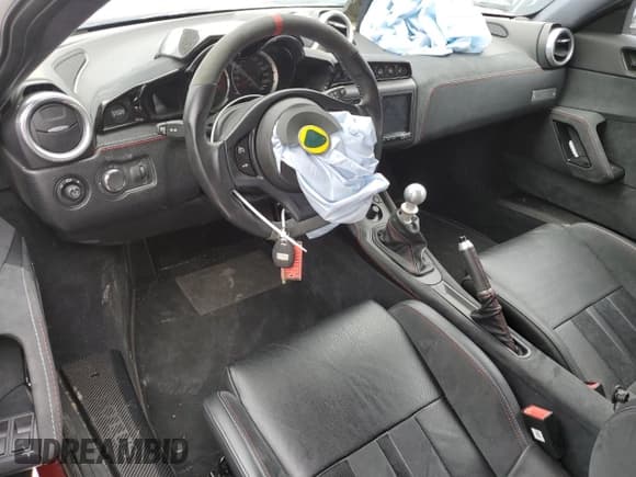 ✅ 2020 Lotus Evora • VIN: SCCLMDDNXLHA11173 • Lot: 51060685. Wystawiony na Copart z przebiegiem Nie podano. Bezpłatny archiwum sprzedaży aukcyjnych z USA i szczegółowy raport historii pojazdu na DreamBid. Zdjęcie 8.