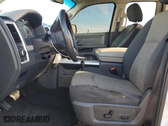 ✅ 2010 Dodge 1500 SLT • VIN: 1D7RV1GT5AS202911 • Lot: 41792975. Wystawiony na Copart z przebiegiem 227 118 mil. Bezpłatny archiwum sprzedaży aukcyjnych z USA i szczegółowy raport historii pojazdu na DreamBid. Zdjęcie 7.