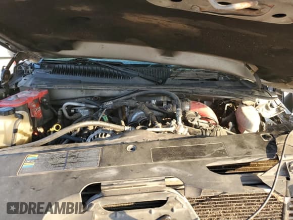 ✅ 2006 Chevrolet Silverado 2500HD LT2 • VIN: 1GCHK23D66F159926 • Lot: 45532525. Wystawiony na Copart z przebiegiem Nie podano. Bezpłatny archiwum sprzedaży aukcyjnych z USA i szczegółowy raport historii pojazdu na DreamBid. Zdjęcie 11.