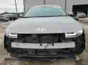 2022 Hyundai Ioniq 5 SE z VIN KM8KM4AE6NU073142, wystawiony jako Copart lot #74694473 z przebiegiem 28 623 mil mil oraz . Historia ofert i sprzedaży dostępna na DreamBid. Obrazek 5.