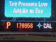 ✅ 2012 Buick LaCrosse Premium 2 • VIN: 1G4GF5E3XCF120642 • Lot: 43353038. Wystawiony na IAAI z przebiegiem 178 958 mil. Bezpłatny archiwum sprzedaży aukcyjnych z USA i szczegółowy raport historii pojazdu na DreamBid. Zdjęcie 15.