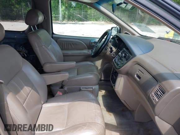 ✅ 1998 Toyota Sienna LE • VIN: 4T3ZF13C9WU029468 • Лот: 42199057. Опубликован ранее на IAAI с пробегом Не указан. Бесплатный доступ к архиву аукционных продаж из США и подробный отчёт об истории автомобиля на DreamBid. Изображение 5.