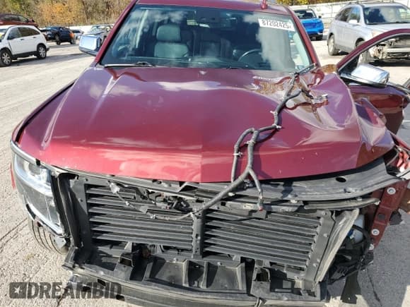 ✅ 2020 Chevrolet Suburban Premier • VIN: 1GNSKJKC1LR170441 • Lot: 87202425. Wystawiony na Copart z przebiegiem Nie podano. Bezpłatny archiwum sprzedaży aukcyjnych z USA i szczegółowy raport historii pojazdu na DreamBid. Zdjęcie 12.