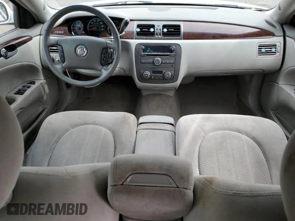 ✅ 2011 Buick Lucerne CX • VIN: 1G4HA5EMXBU143070 • Lot: 50940375. Wystawiony na Copart z przebiegiem 61 399 mil. Bezpłatny archiwum sprzedaży aukcyjnych z USA i szczegółowy raport historii pojazdu na DreamBid. Zdjęcie 8.