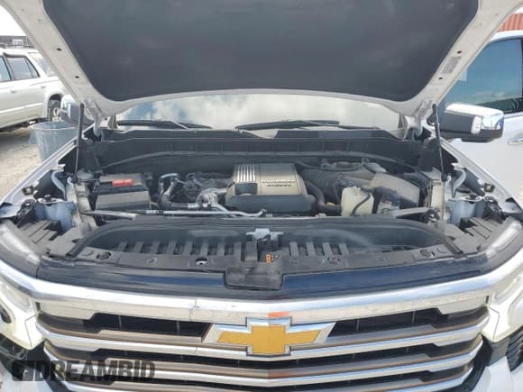 ✅ 2022 Chevrolet Silverado 1500 High Country • VIN: 3GCPAFET8NG523092 • Лот: 67754285. Опубликован ранее на Copart с пробегом 45 541 миль. Бесплатный доступ к архиву аукционных продаж из США и подробный отчёт об истории автомобиля на DreamBid. Изображение 11.