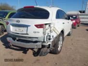 ✅ 2016 Infiniti QX70 • VIN: JN8CS1MU5GM670094 • Лот: 41769838. Опубликован ранее на IAAI с пробегом 87 227 миль. Бесплатный доступ к архиву аукционных продаж из США и подробный отчёт об истории автомобиля на DreamBid. Изображение 4.