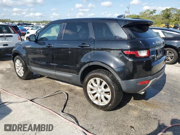 ✅ 2018 Land Rover Range Rover Evoque SE • VIN: SALVP2RX6JH295906 • Лот: 53448525. Опубликован ранее на Copart с пробегом 109 287 миль. Бесплатный доступ к архиву аукционных продаж из США и подробный отчёт об истории автомобиля на DreamBid. Изображение 2.