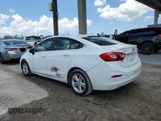 ✅ 2018 Chevrolet Cruze LT • VIN: 1G1BE5SM7J7163298 • Lot: 56740033. Listed on Copart with 91,815 mi. Free auction sales archive from the USA and detailed vehicle history report at DreamBid. Image 2.