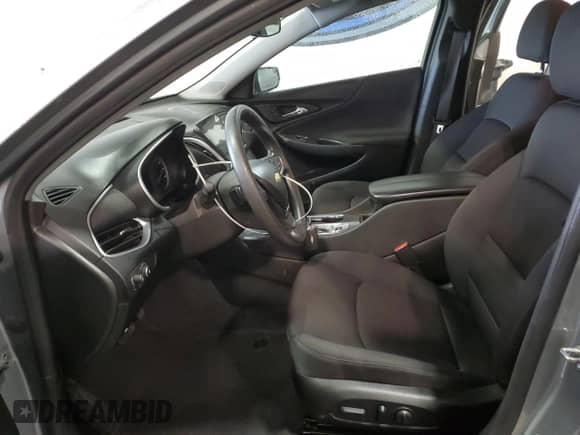 ✅ 2024 Chevrolet Malibu LT • VIN: 1G1ZD5ST2RF112995 • Lot: 86285435. Wystawiony na Copart z przebiegiem 61 831 mil mil. Skorzystaj z bezpłatnego archiwum sprzedaży aukcyjnych z USA i zobacz szczegółowy raport historii pojazdu na DreamBid. Zdjęcie 7.