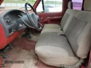 ✅ 1992 Ford F-150 S • VIN: 1FTEX15Y2NKA85618 • Lot: 59174635. Wystawiony na Copart z przebiegiem 269 186 mil. Bezpłatny archiwum sprzedaży aukcyjnych z USA i szczegółowy raport historii pojazdu na DreamBid. Zdjęcie 7.