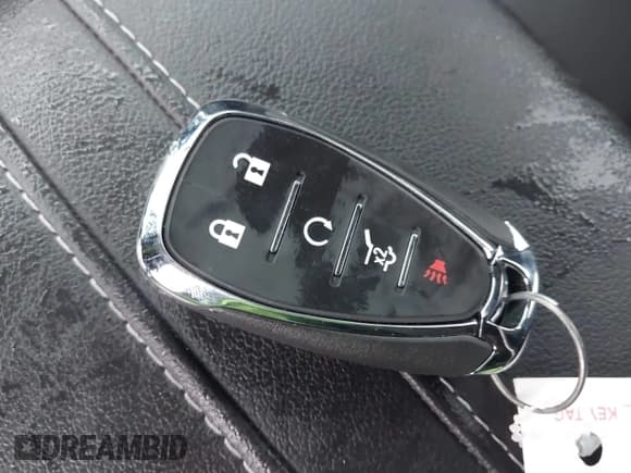 ✅ 2024 Chevrolet Blazer LT • VIN: 3GNKBDR4XRS136956 • Lot: 42404333. Listed on IAAI with 19,976 mi. Free auction sales archive from the USA and detailed vehicle history report at DreamBid. Image 11.