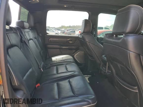 2019 Ram 1500 Limited z VIN 1C6SRFPT5KN605758, wystawiony jako Copart lot #68858065 z przebiegiem 134 606 mil mil oraz Szkoda całkowita • Salvage title. Historia ofert i sprzedaży dostępna na DreamBid. Obrazek 10.