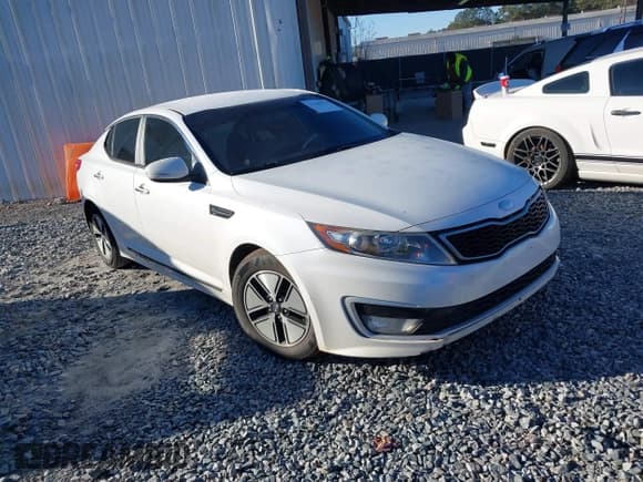 ✅ 2013 Kia Optima LX • VIN: KNAGM4AD2D5044521 • Lot: 41648822. Listed on IAAI with 198,569 mi. Free auction sales archive from the USA and detailed vehicle history report at DreamBid. Image 1.