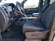 ✅ 2019 Ram 1500 Big Horn • VIN: 1C6SRFMT9KN626844 • Lot: 69946075. Wystawiony na Copart z przebiegiem 64 305 mil. Bezpłatny archiwum sprzedaży aukcyjnych z USA i szczegółowy raport historii pojazdu na DreamBid. Zdjęcie 7.