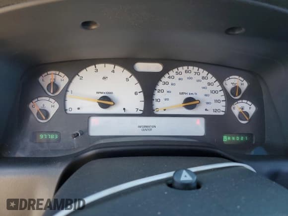 ✅ 2001 Dodge Dakota Sport • VIN: 1B7GG22N91S308627 • Lot: 48637665. Wystawiony na Copart z przebiegiem 97 783 mil. Bezpłatny archiwum sprzedaży aukcyjnych z USA i szczegółowy raport historii pojazdu na DreamBid. Zdjęcie 9.