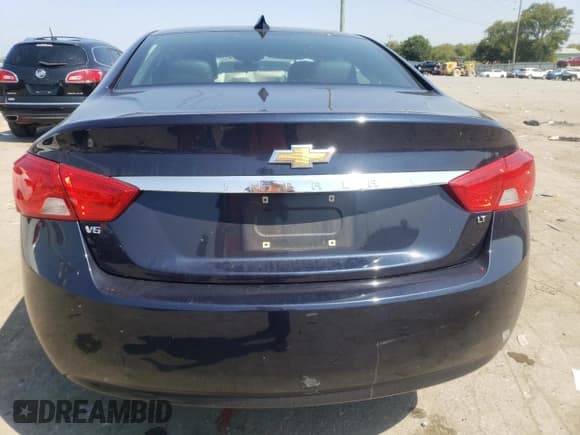 ✅ 2018 Chevrolet Impala LT • VIN: 2G1105S35J9152946 • Лот: 68585514. Опубликован ранее на Copart с пробегом 135 617 миль. Бесплатный доступ к архиву аукционных продаж из США и подробный отчёт об истории автомобиля на DreamBid. Изображение 6.