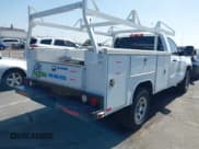 ✅ 2018 Chevrolet Silverado 1500 • VIN: 1GBNCNECXJZ227646 • Лот: 42517665. Опубликован ранее на IAAI с пробегом 216 909 миль. Бесплатный доступ к архиву аукционных продаж из США и подробный отчёт об истории автомобиля на DreamBid. Изображение 4.