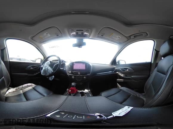 2021 Chevrolet Traverse Premier z VIN 1GNERKKW9MJ224531, wystawiony jako IAAI lot #42418665 z przebiegiem 49 188 mil mil oraz . Historia ofert i sprzedaży dostępna na DreamBid. Obrazek 18.