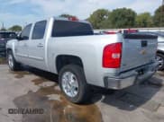 ✅ 2012 Chevrolet Silverado 1500 LT • VIN: 3GCPCSE07CG160533 • Lot: 43318825. Wystawiony na IAAI z przebiegiem 104 234 mil. Bezpłatny archiwum sprzedaży aukcyjnych z USA i szczegółowy raport historii pojazdu na DreamBid. Zdjęcie 3.