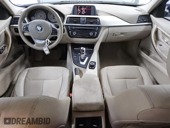 ✅ 2012 BMW 3 Series 328i • VIN: WBA3A5G57CNP15497 • Lot: 87379095. Listed on Copart with 170,430 mi. Free auction sales archive from the USA and detailed vehicle history report at DreamBid. Image 8.