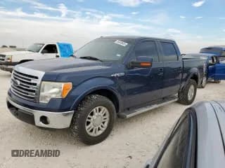 ✅ 2013 Ford F-150 XLT • VIN: 1FTFW1CF3DFD81053 • Лот: 84628605. Опубликован ранее на Copart с пробегом 158 350 миль. Бесплатный доступ к архиву аукционных продаж из США и подробный отчёт об истории автомобиля на DreamBid. Изображение 1.